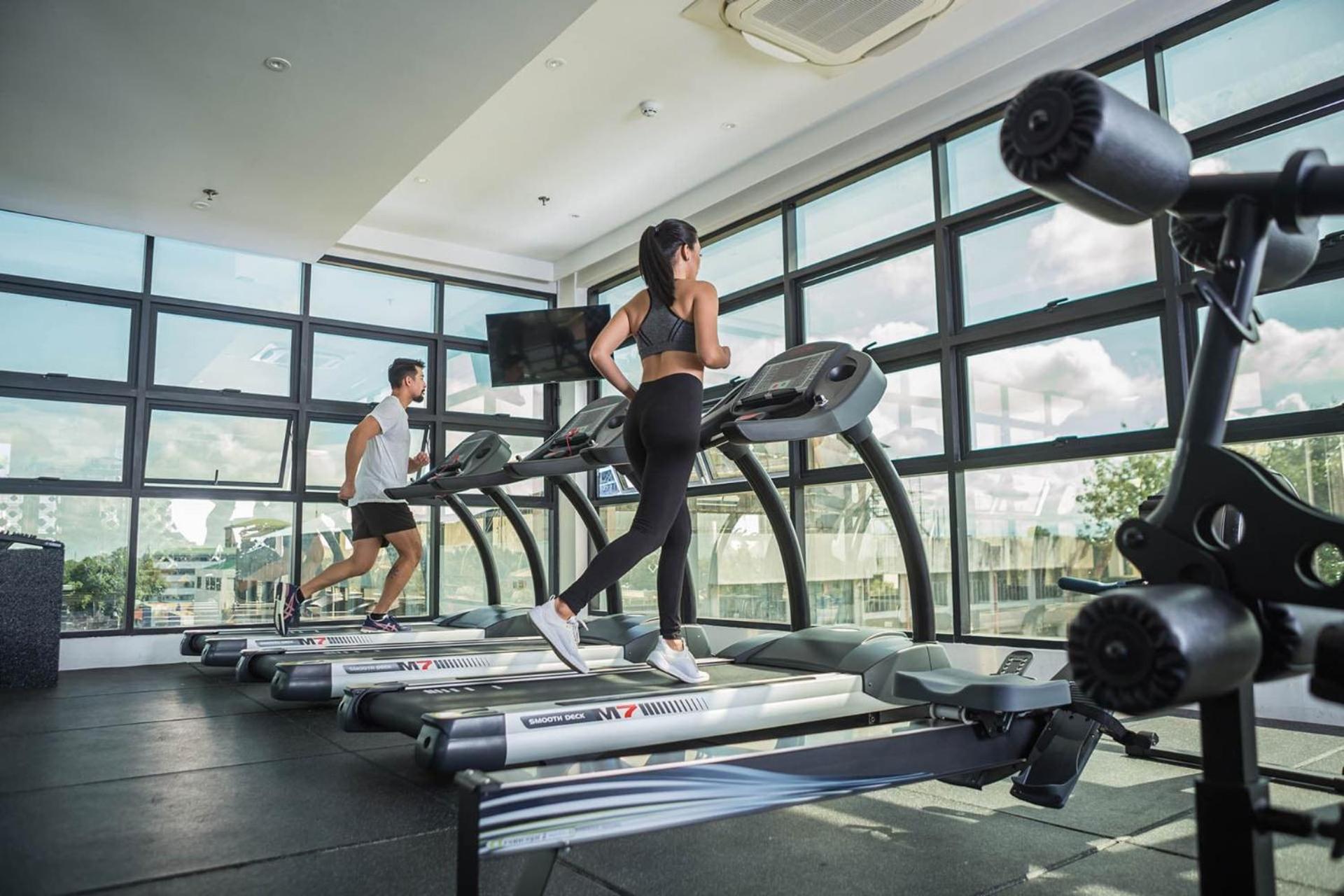 Stonehill Suites Bacolod Bagian luar foto